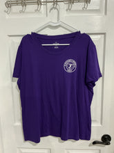 Load image into Gallery viewer, Men's UA Circle Logo Short Sleeve T-Shirt