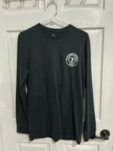 Load image into Gallery viewer, Men's UA Circle Logo Long Sleeve T-Shirt