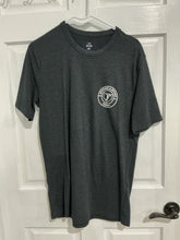 Load image into Gallery viewer, Men's UA Circle Logo Short Sleeve T-Shirt